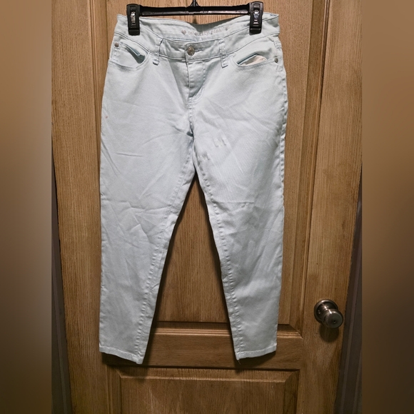 Celebrity Pink Women's Light Blue Ankle Jeans - Picture 1 of 8